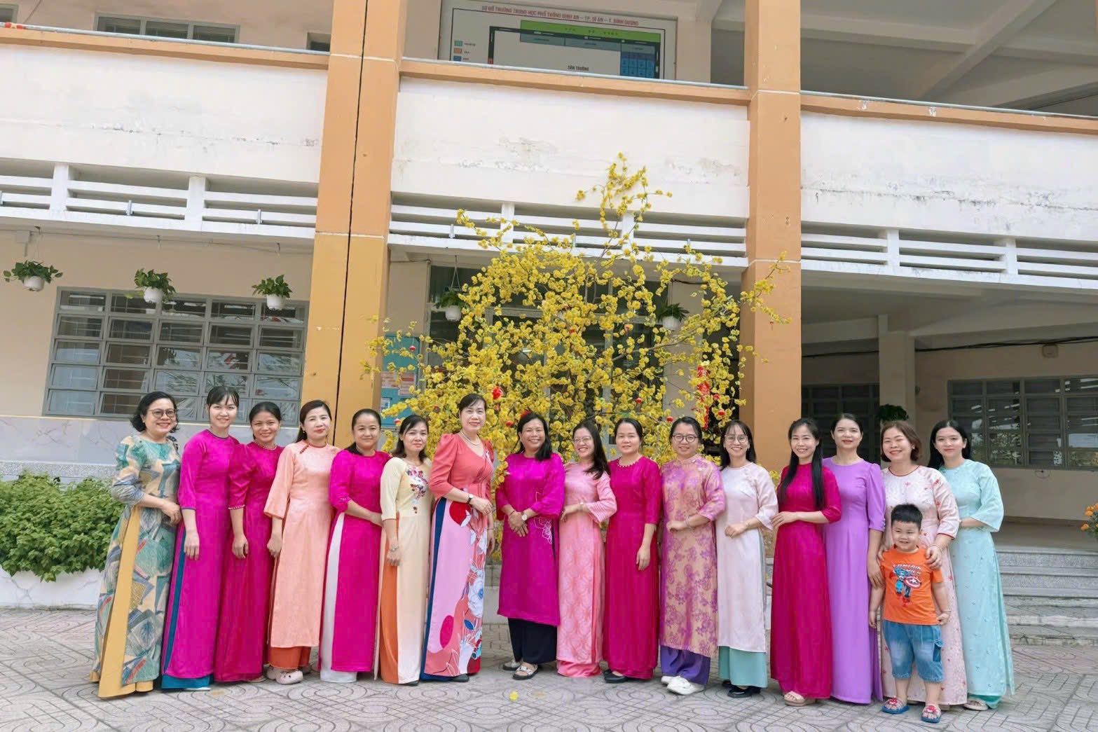 Đồng phục học sinh 7
