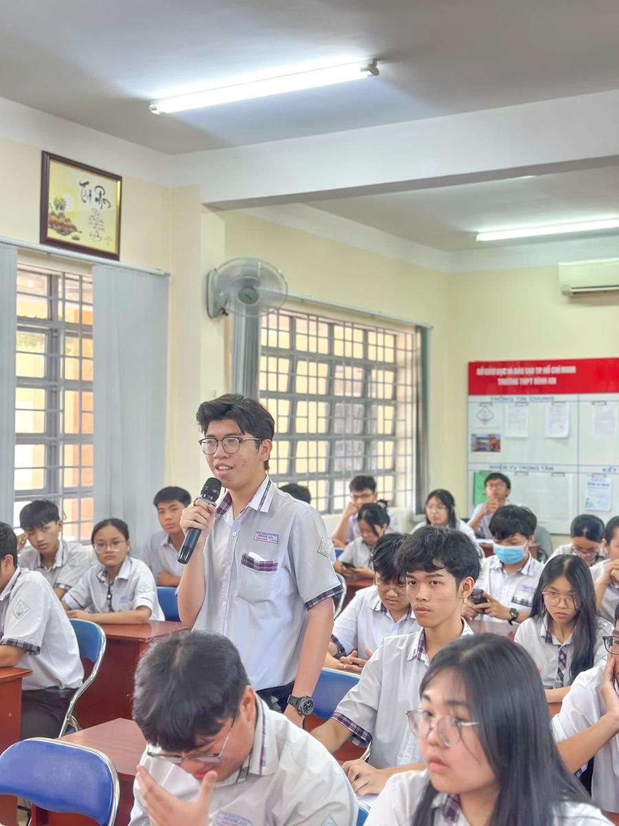 Ảnh hoạt động 11