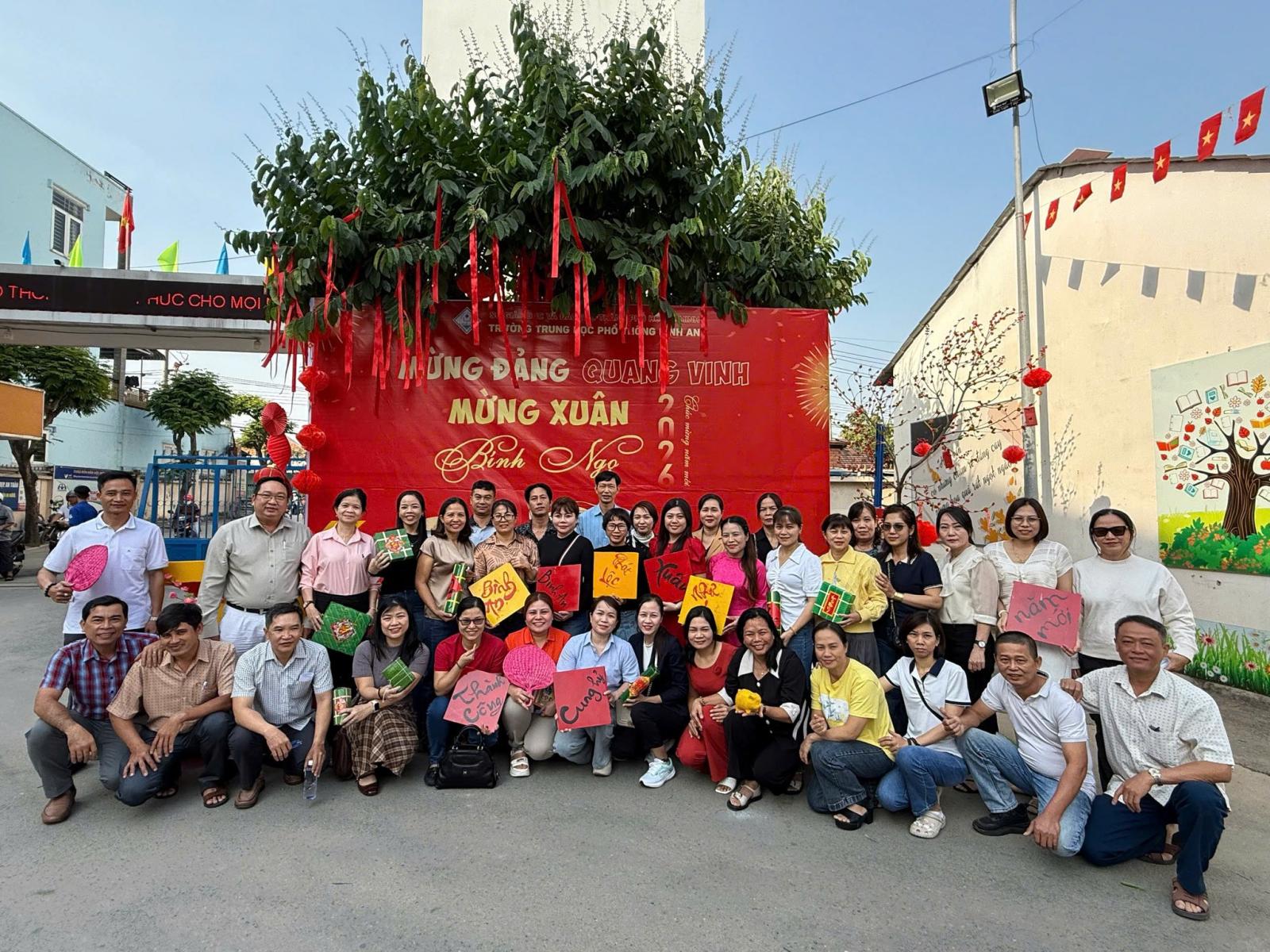 Họp Ban Đại Diện - Ảnh 12