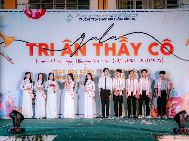 Gala Tri Ân THPT Bình An