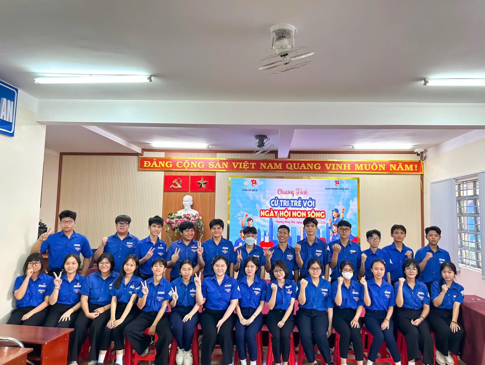 Cử tri trẻ 6