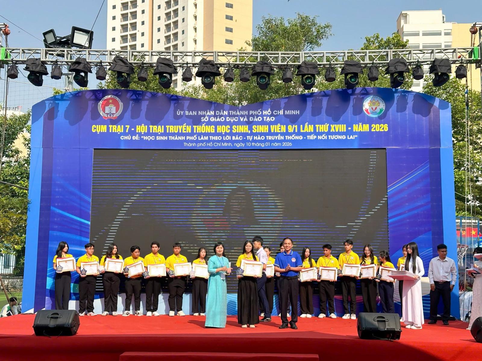 Hội trại 9-1 THPT Bình An 4
