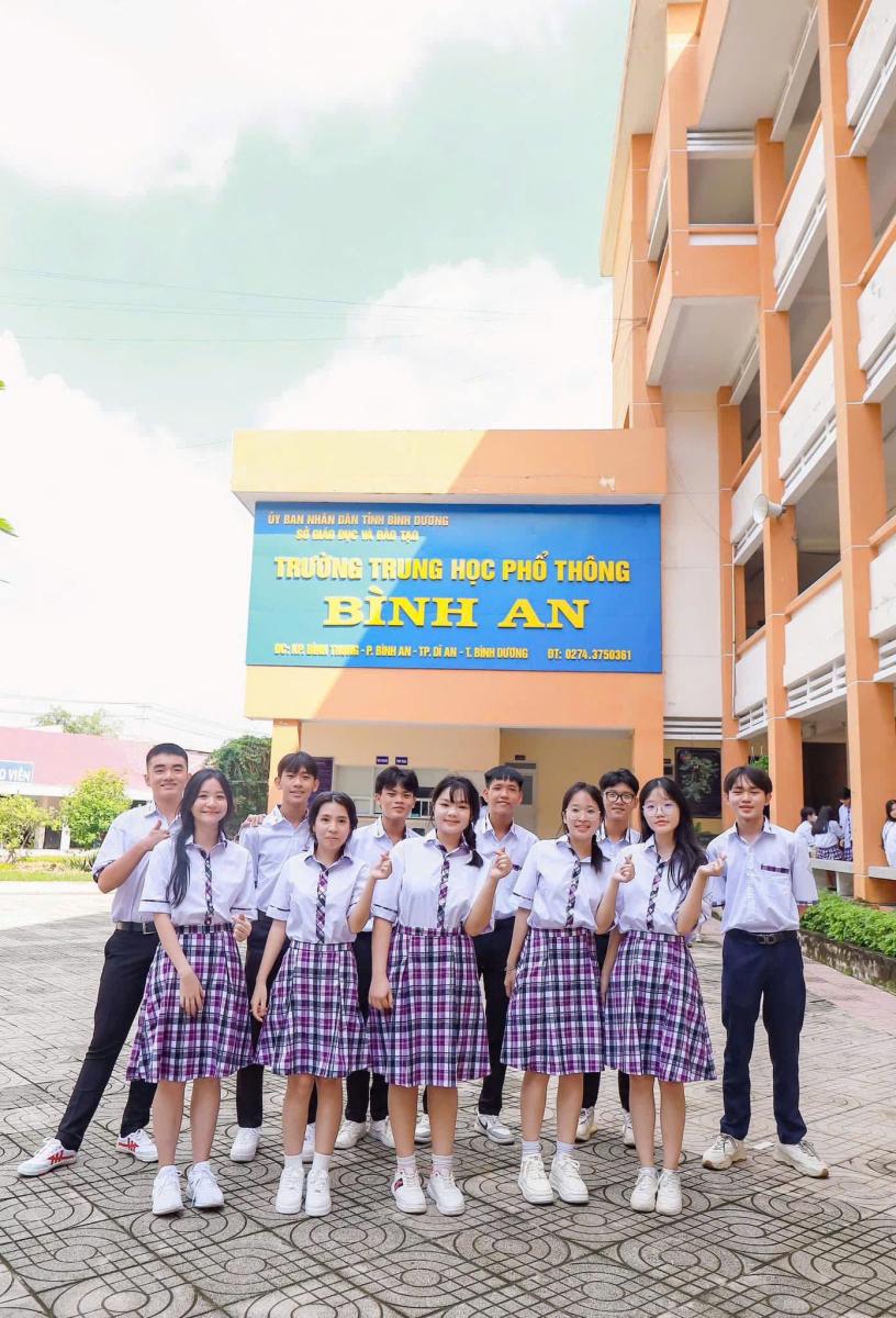 Đồng phục học sinh 7