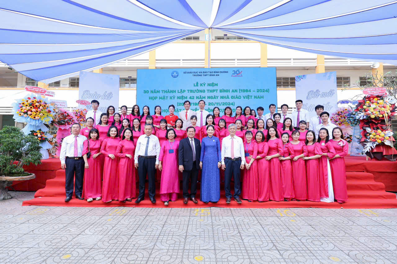 Đồng phục giáo viên 5