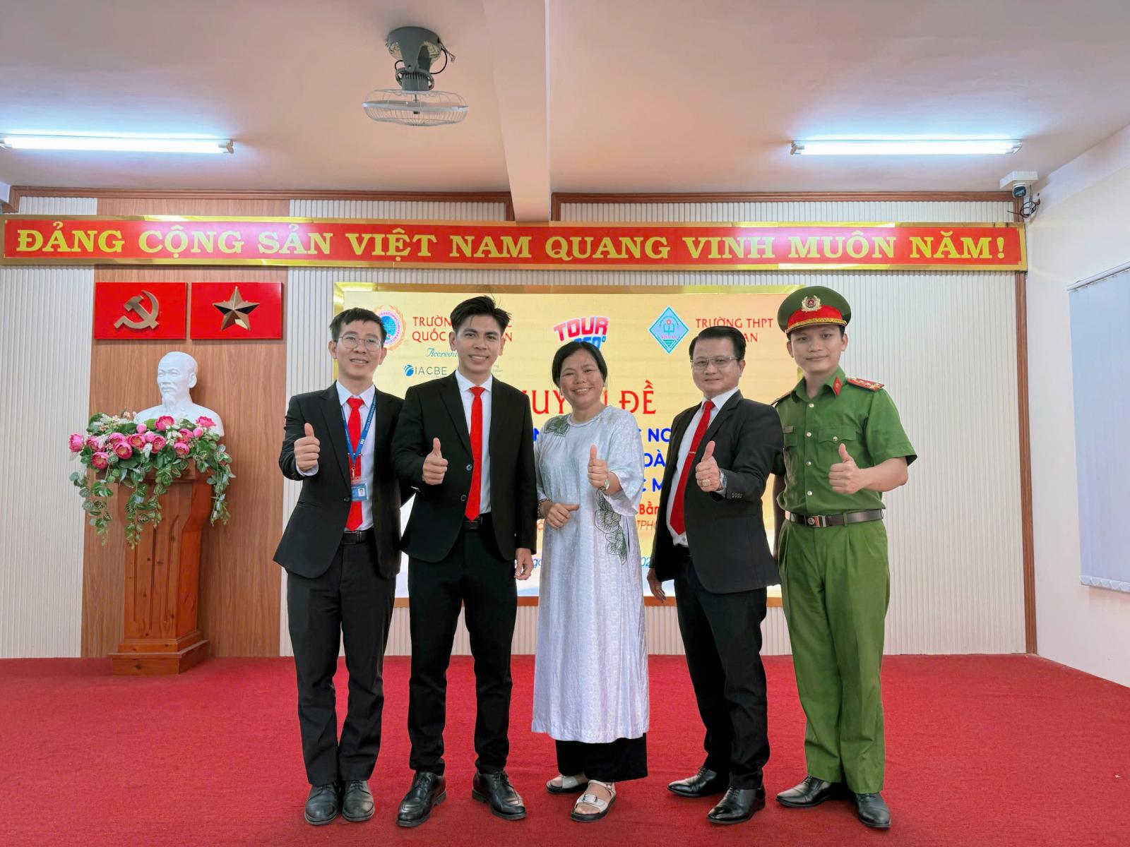 Hoạt động giáo dục kỹ năng sống