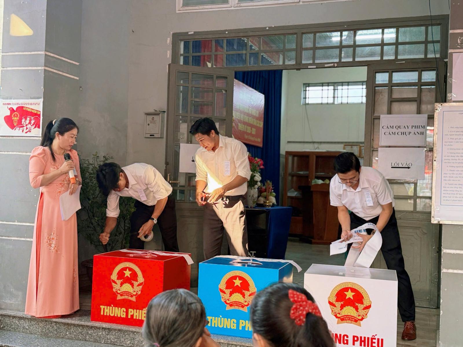 Ngày hội non sông THPT Bình An